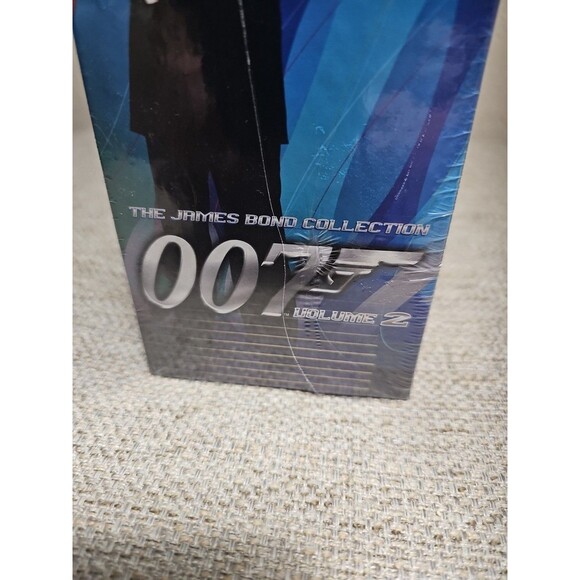 James Bond 007 Collection Vol 2 DVD Set - Dr. No Moonraker Spy Who Loved Me NEW - Picture 2 of 7